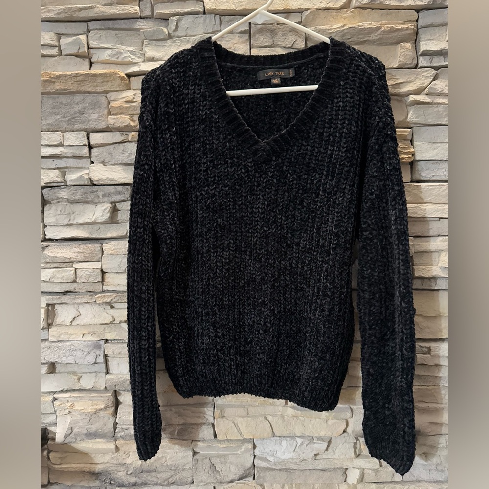 Black Love Tree V-Neck Sweater
